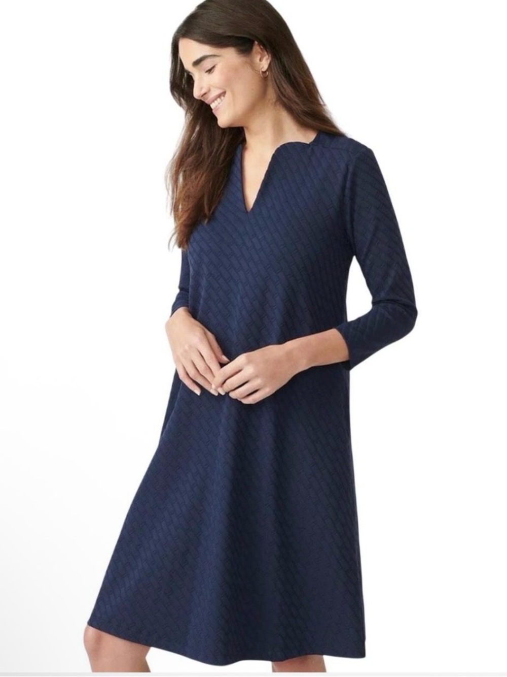 J. McLaughlin Octavia Dress in Navy Textured Long-Sleeve V-Neck Elegant Classic